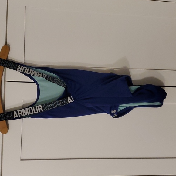 Girls Under Armour One piece Bathingsuit - Picture 2 of 5